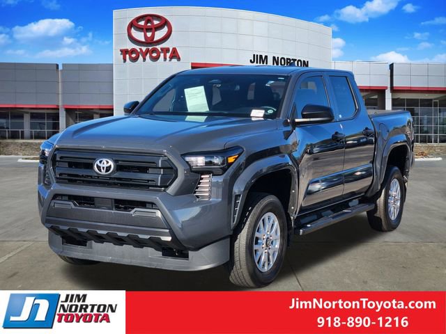 Used 2024 Toyota Tacoma SR image 3