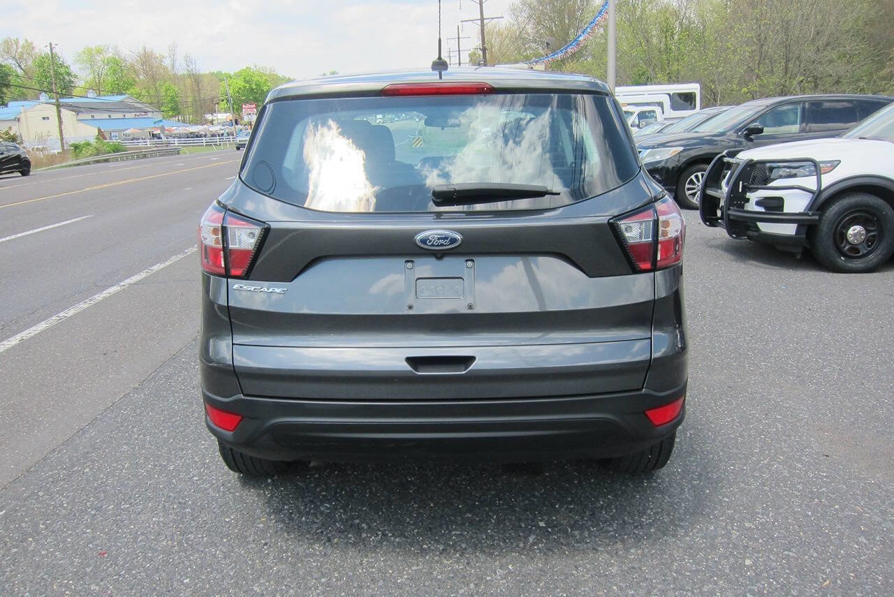 Used 2018 Ford Escape S FWD image 4