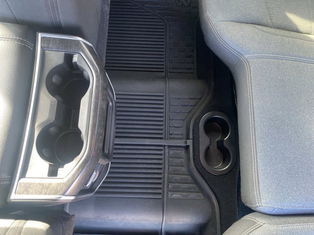 Used 2024 RAM 3500 Big Horn w/ Sport Appearance Package image 15