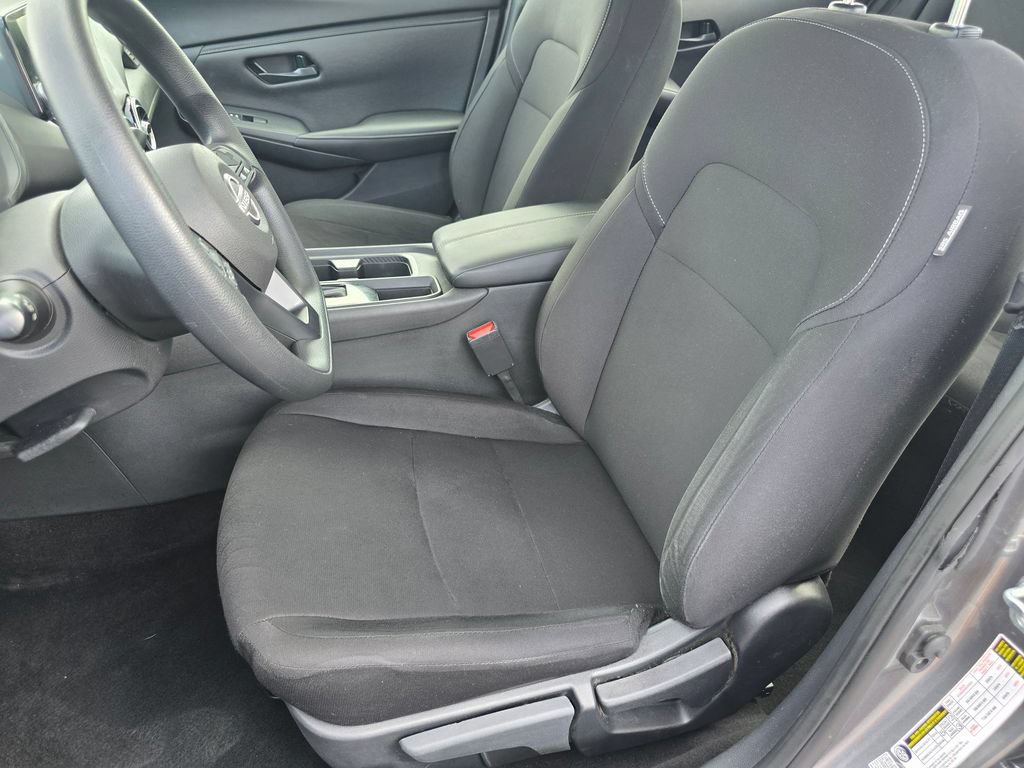 Used 2025 Nissan Sentra S FWD image 19