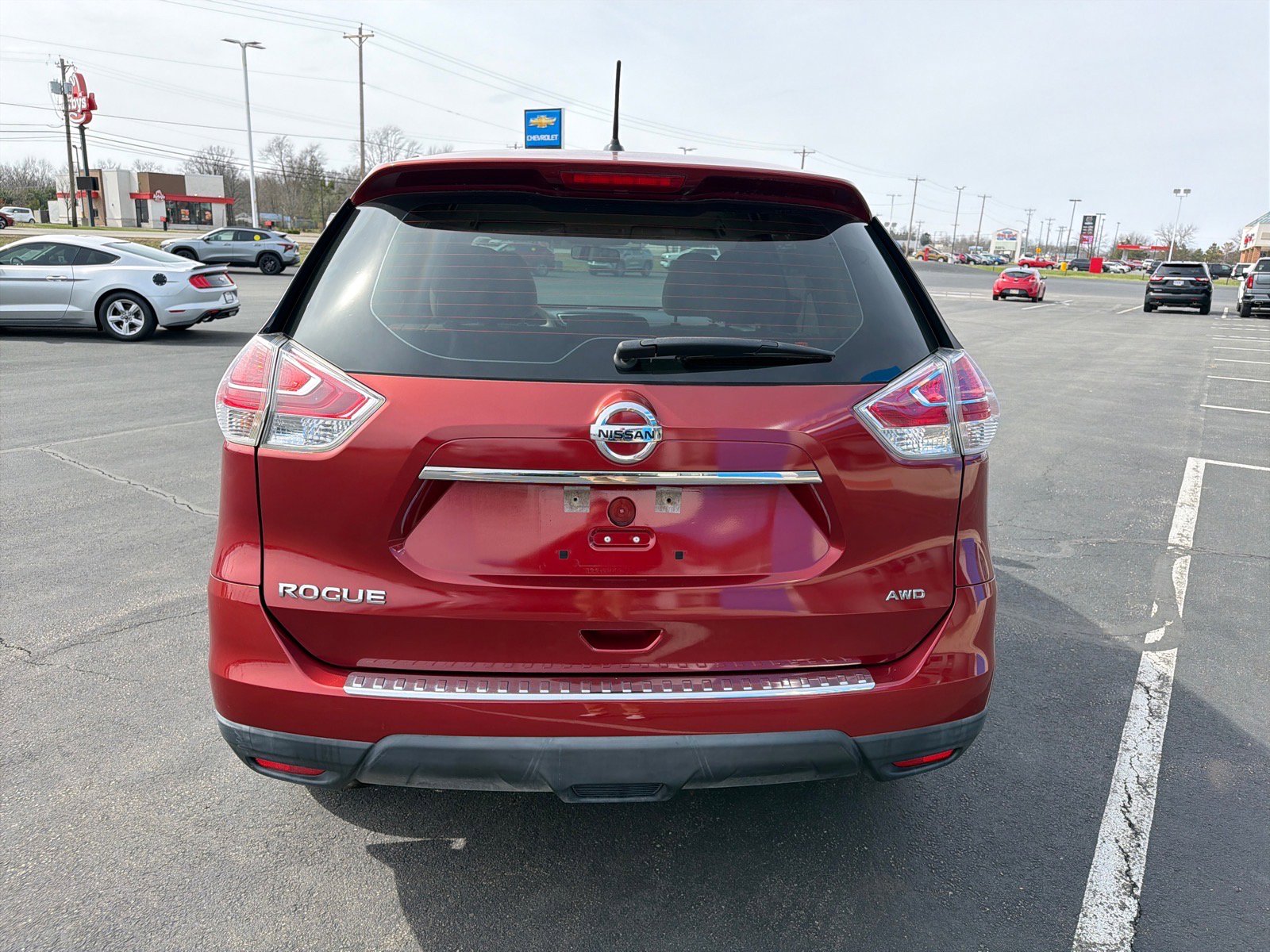 Used 2015 Nissan Rogue S image 5