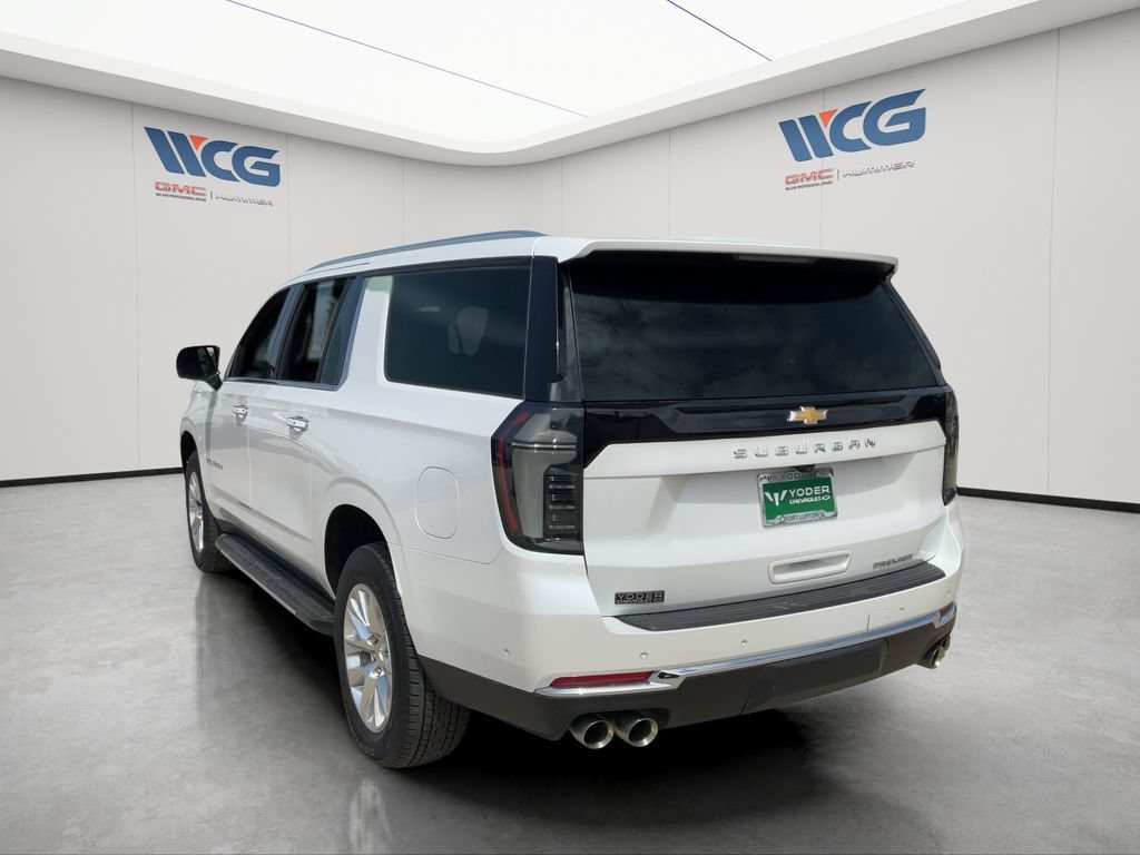 Used 2025 Chevrolet Suburban Premier AWD/4WD image 16