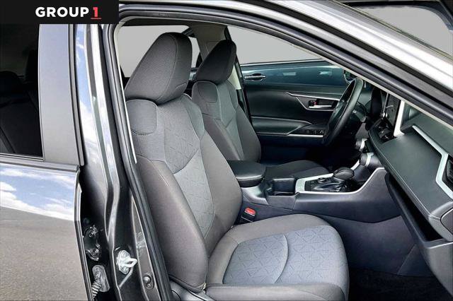 Certified 2025 Toyota RAV4 XLE AWD/4WD image 8