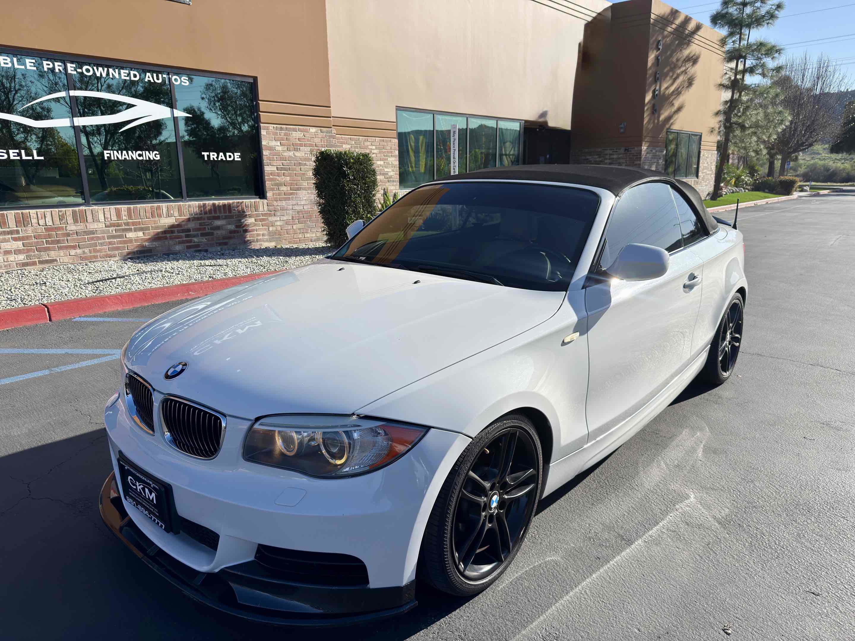 Used 2012 BMW 135i Convertible image 6