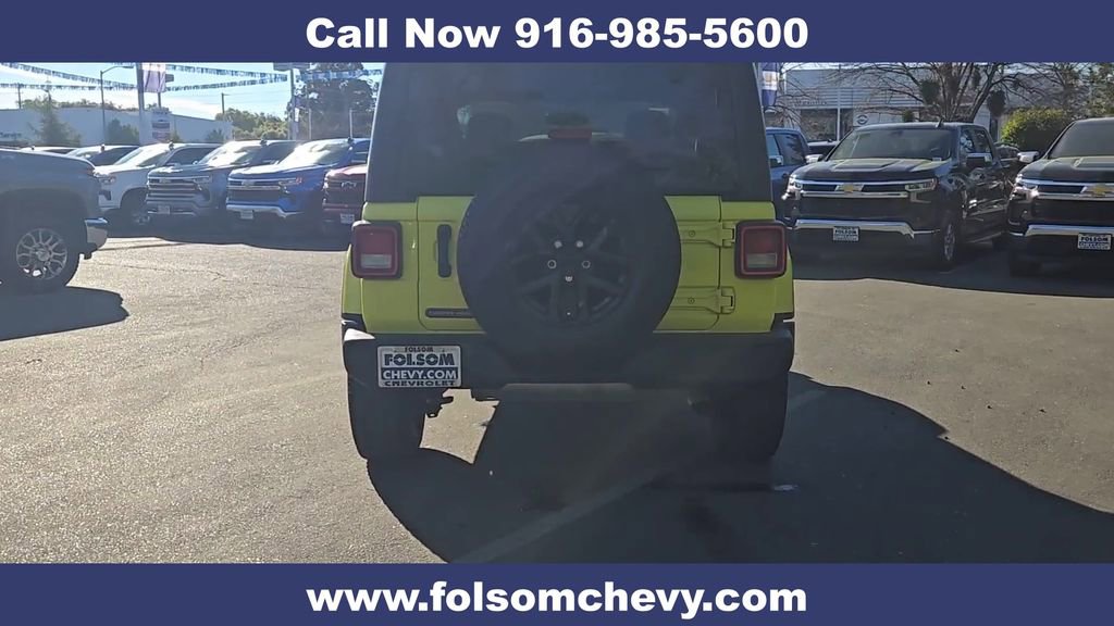 Used 2023 Jeep Wrangler Sport S image 9