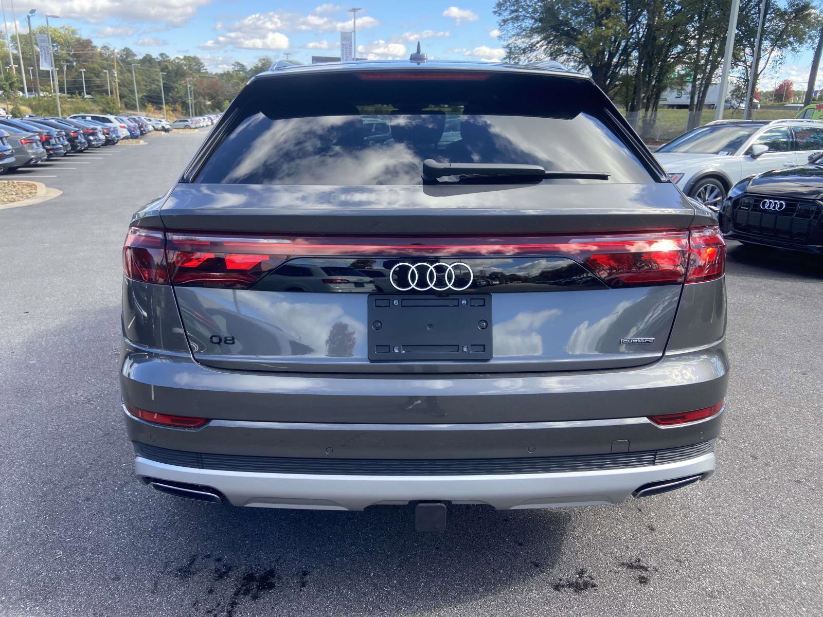 New 2026 Audi Q8 Prestige image 8