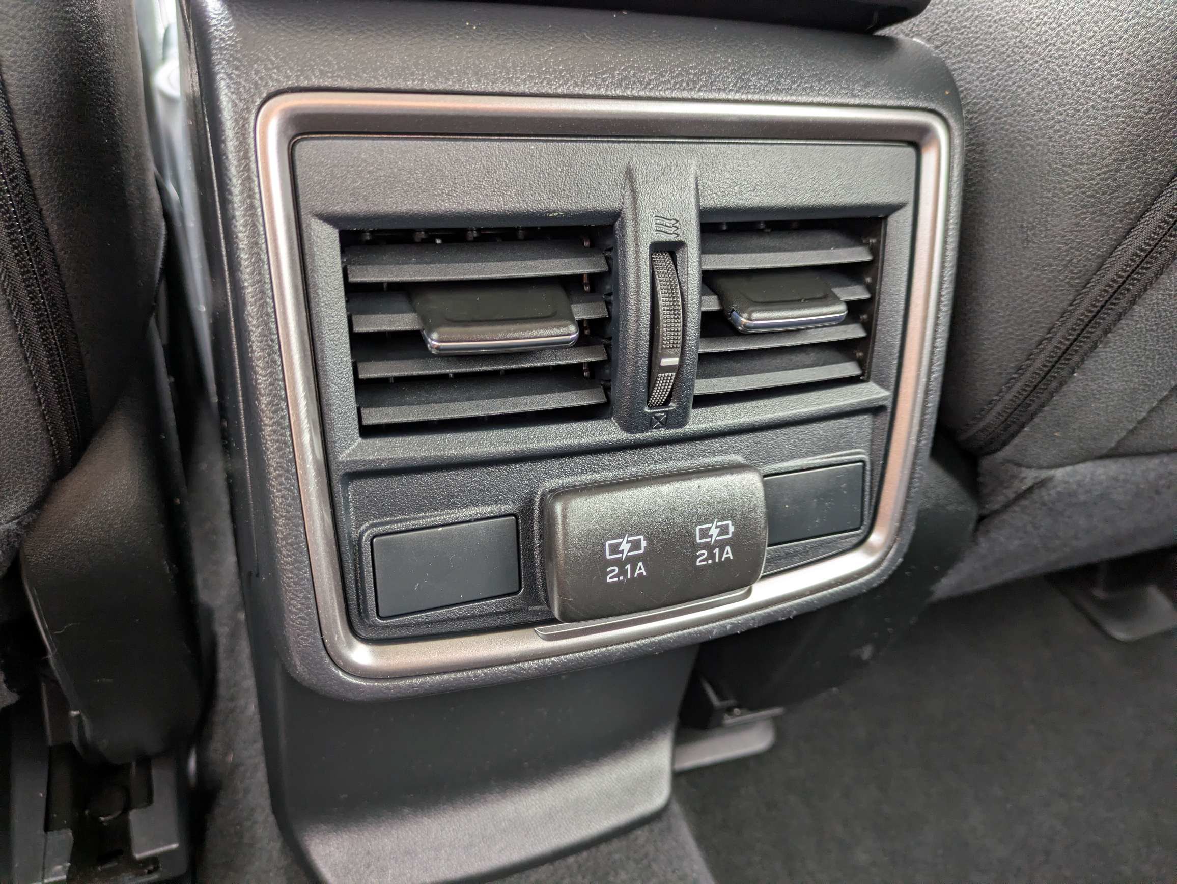 Used 2024 Subaru Forester Premium AWD/4WD image 18