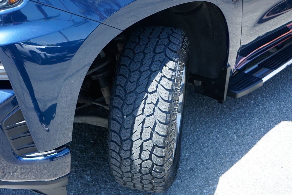 Used 2019 Chevrolet Silverado 1500 High Country AWD/4WD image 47