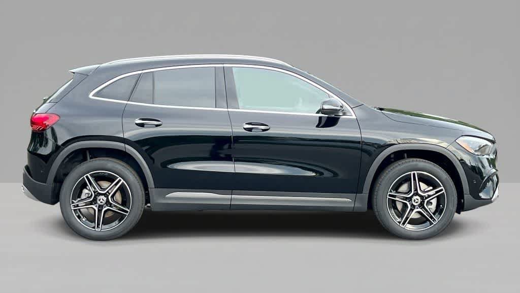 New 2026 Mercedes-Benz GLA 250 4MATIC image 9