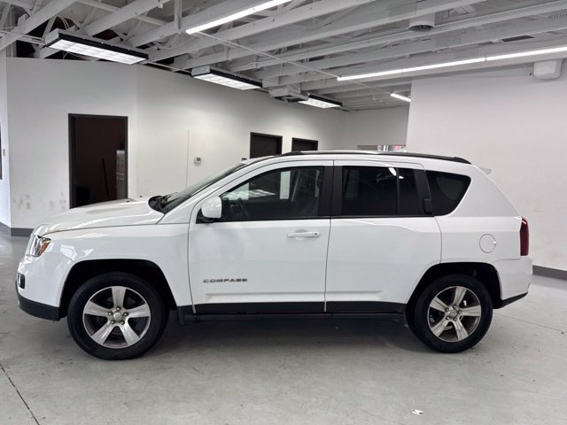 Used 2017 Jeep Compass High Altitude AWD/4WD image 7