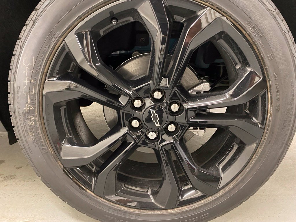 New 2027 Chevrolet Traverse RS w/ LPO, Floor Liner Package AWD/4WD image 26