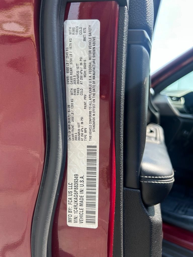 Used 2023 Jeep Grand Cherokee L Laredo AWD/4WD image 15