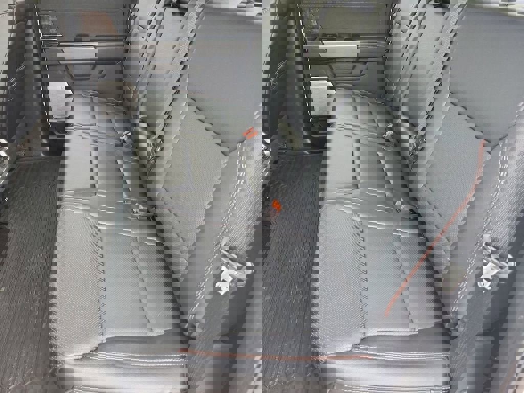 Used 2022 Ford F150 Lariat w/ Equipment Group 502A High image 13