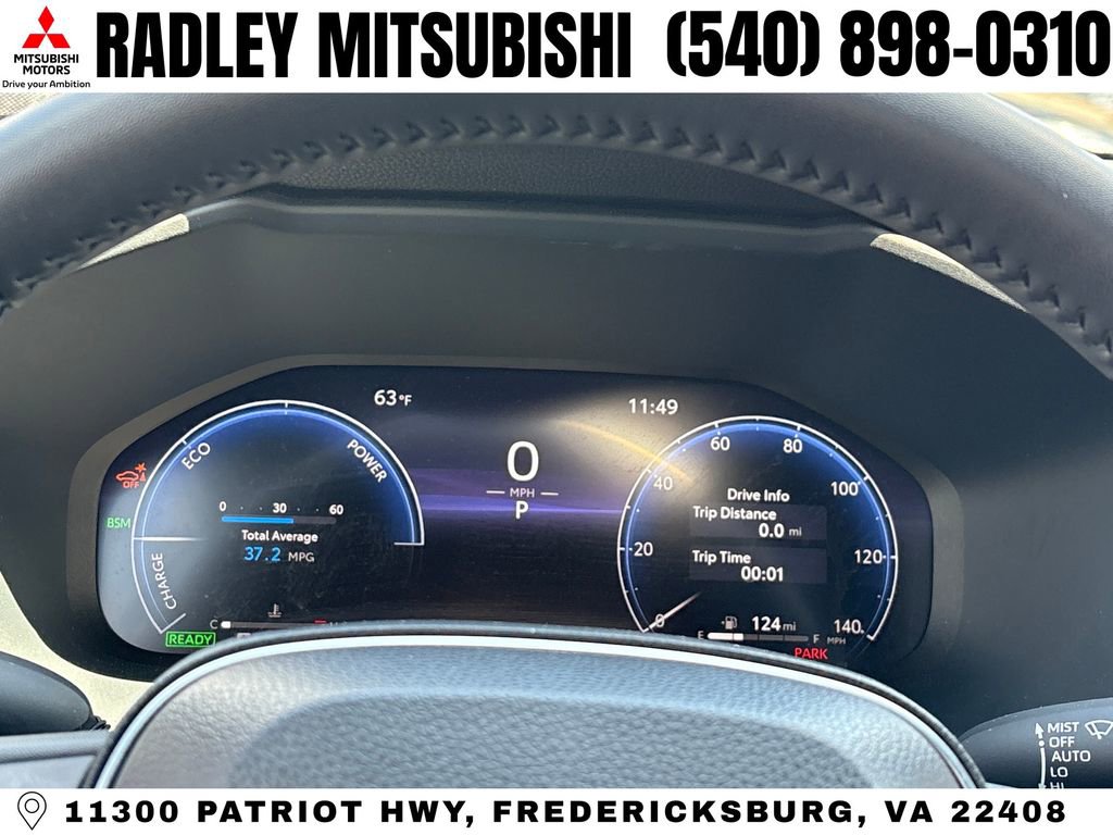 Used 2025 Toyota RAV4 XSE w/ Advanced Technology Package AWD/4WD image 7