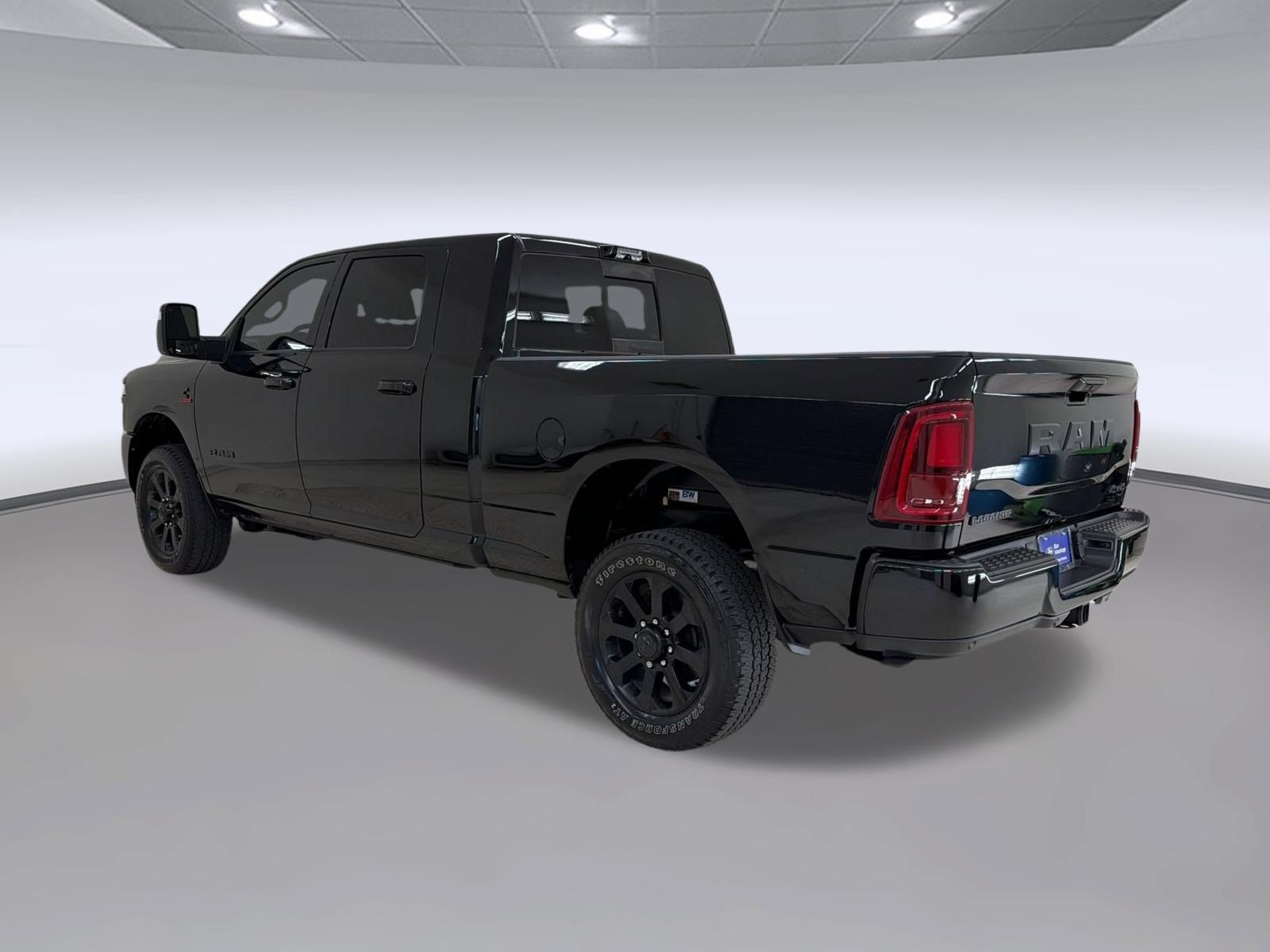 Used 2025 RAM 2500 Laramie w/ Night Edition AWD/4WD image 3
