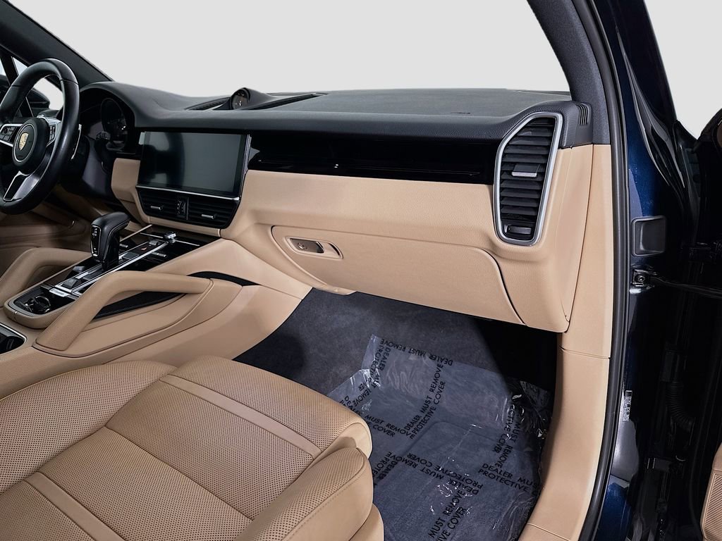 Certified 2020 Porsche Cayenne image 31