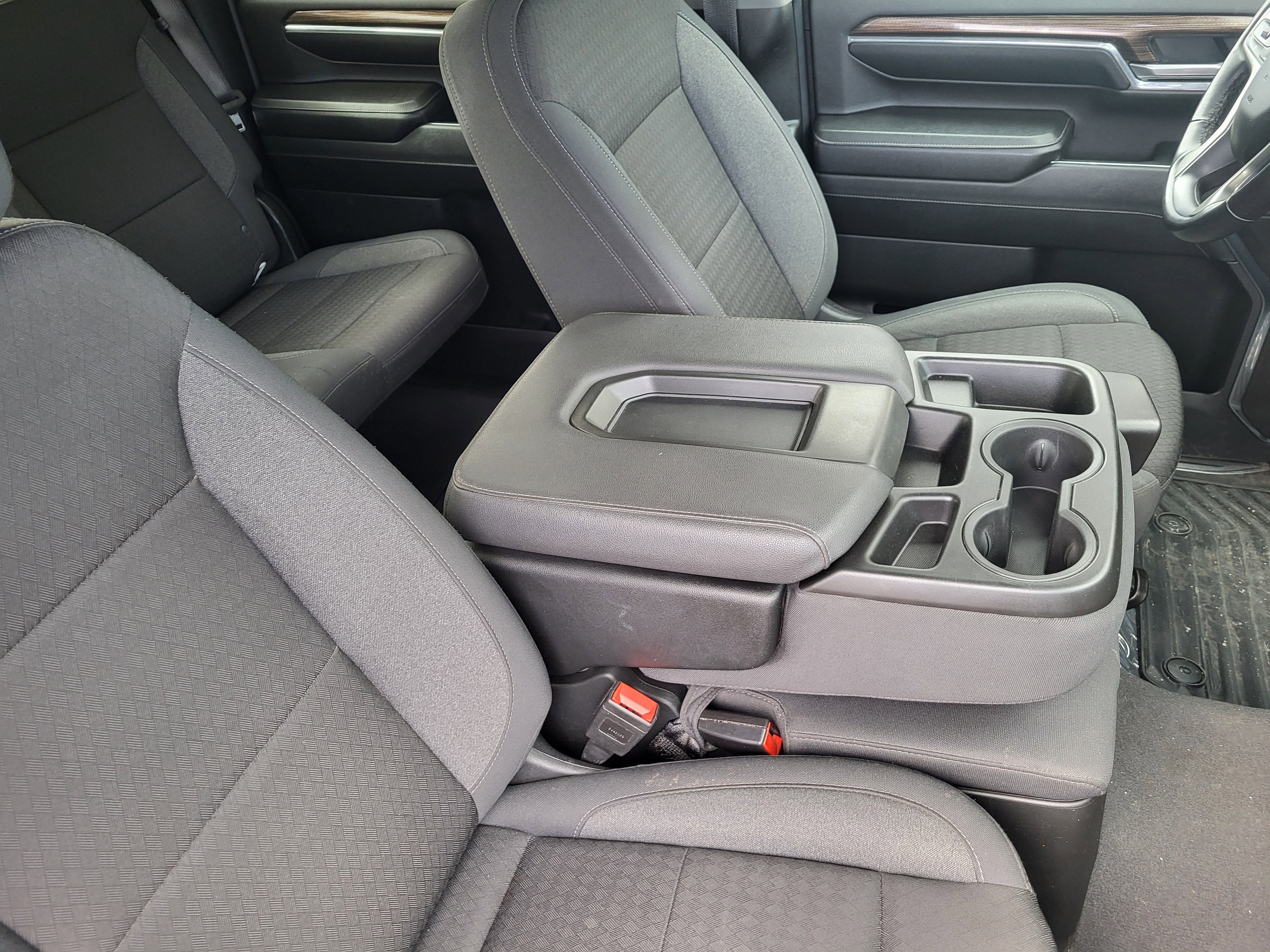 Used 2024 Chevrolet Silverado 2500 LT AWD/4WD image 13
