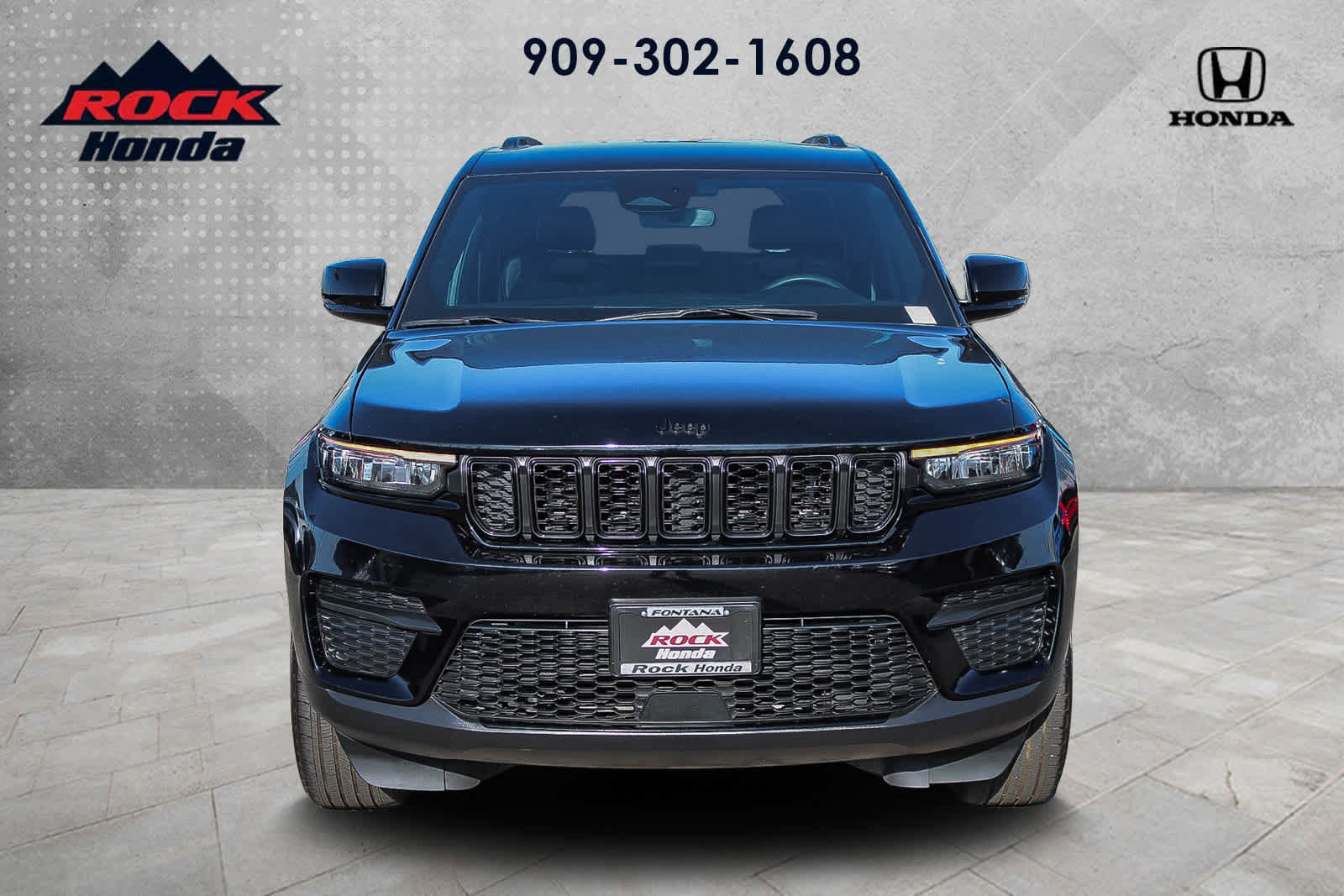 Used 2024 Jeep Grand Cherokee Altitude AWD/4WD video 2