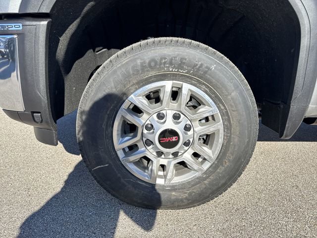 New 2026 GMC Sierra 2500 SLE w/ SLE Value Package; image 10