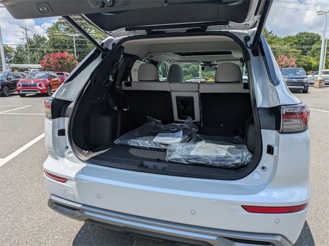 New 2025 Mitsubishi Outlander SEL image 31