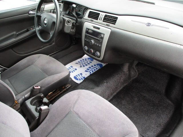 Used 2007 Chevrolet Impala Police Unmarked 4dr Sedan image 14