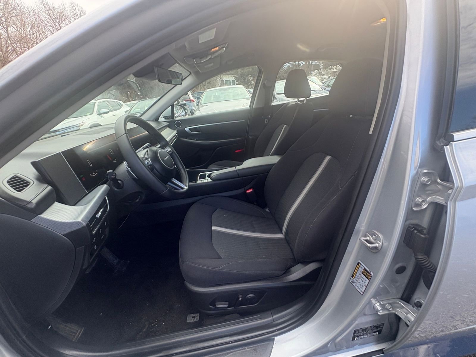 Used 2025 Hyundai Sonata SEL FWD image 23