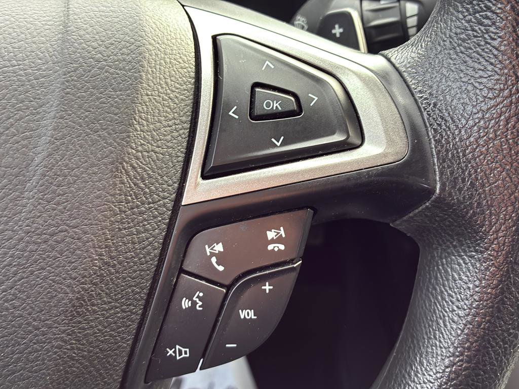 Used 2020 Ford Fusion SE image 35