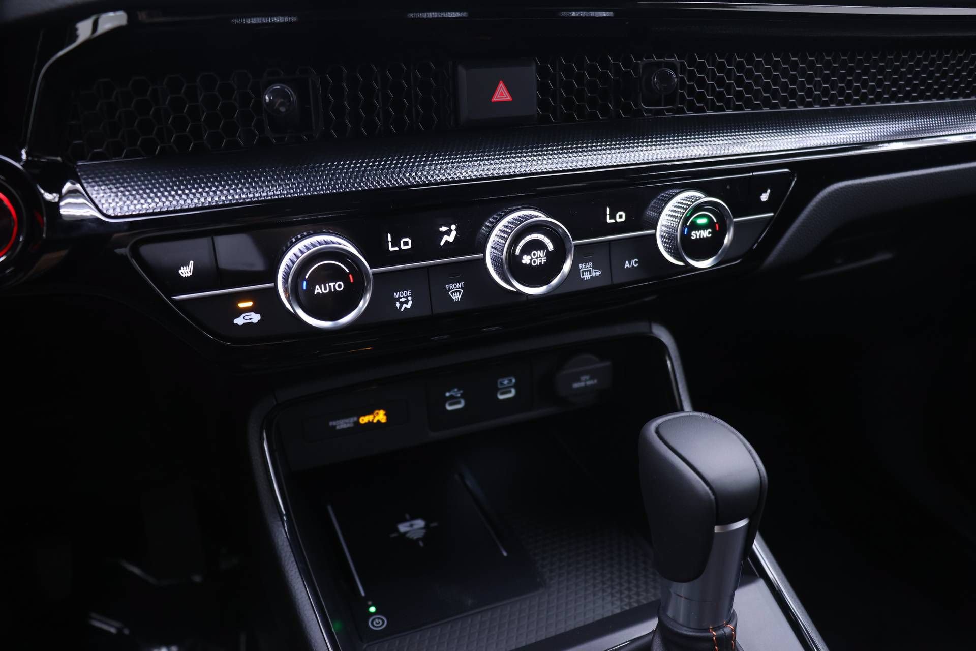 Certified 2024 Volvo S60 B5 Plus FWD image 31