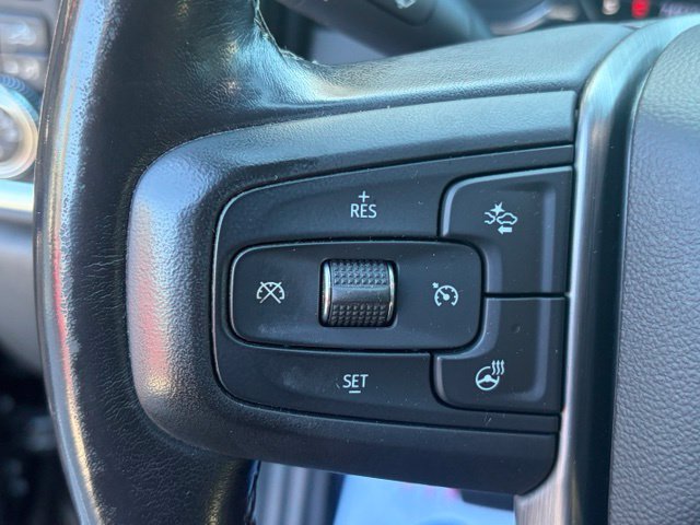 Used 2022 GMC Sierra 3500 Denali w/ Denali Black Diamond Edition AWD/4WD image 17