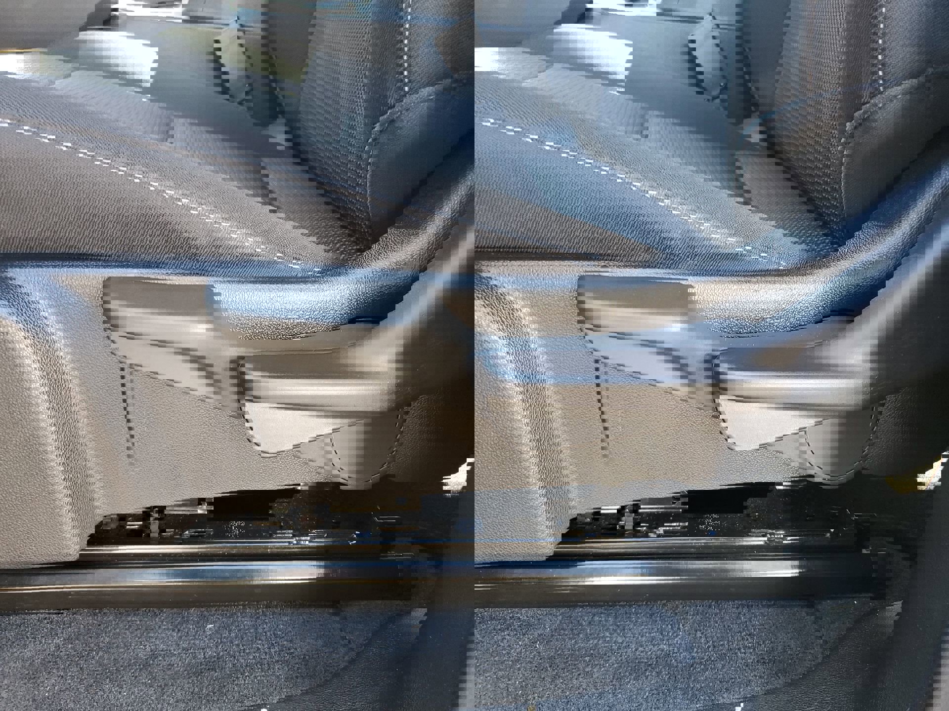 Used 2023 GMC Canyon Elevation w/ Convenience Package image 70