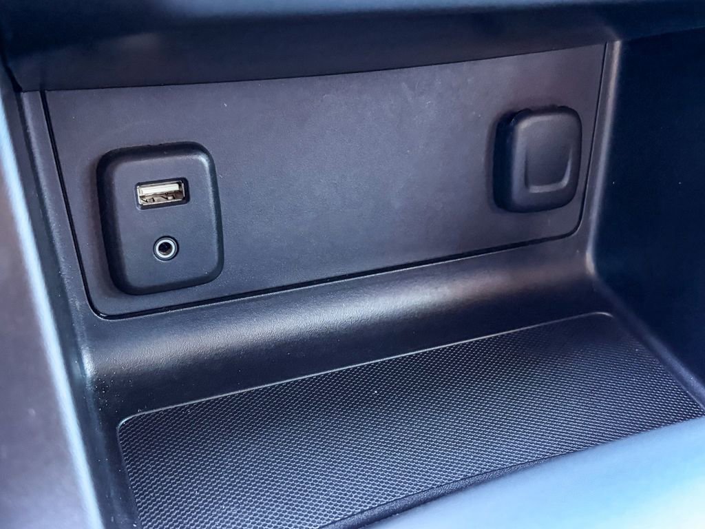 Used 2016 Chevrolet Colorado LT w/ LT Convenience Package image 31