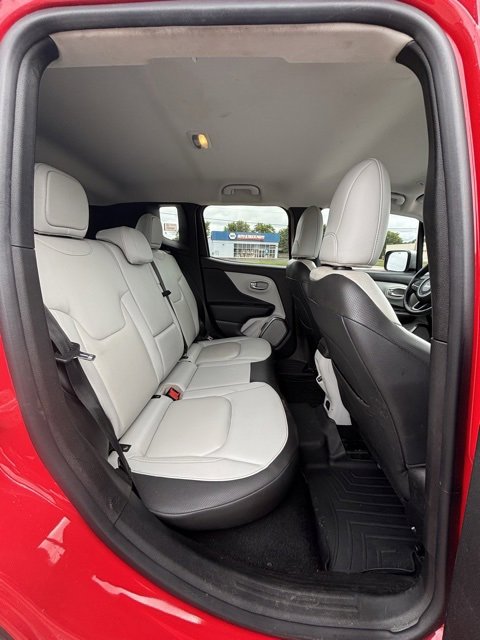 Used 2018 Jeep Renegade Limited image 15