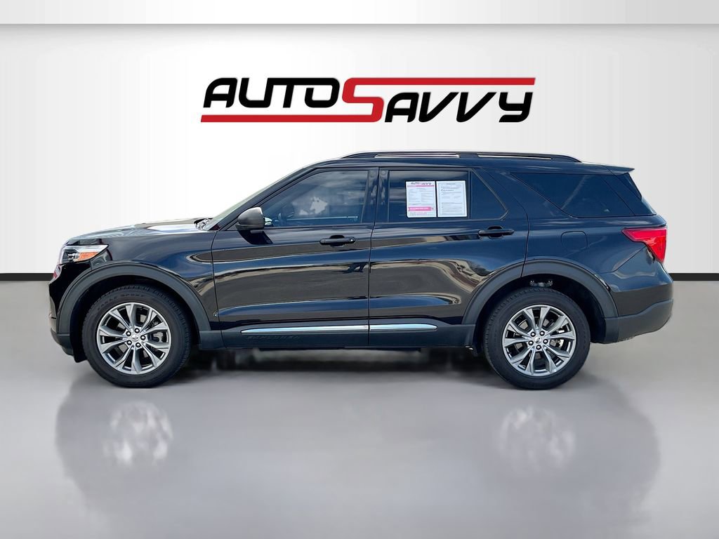 Used 2022 Ford Explorer XLT w/ Equipment Group 202A image 4