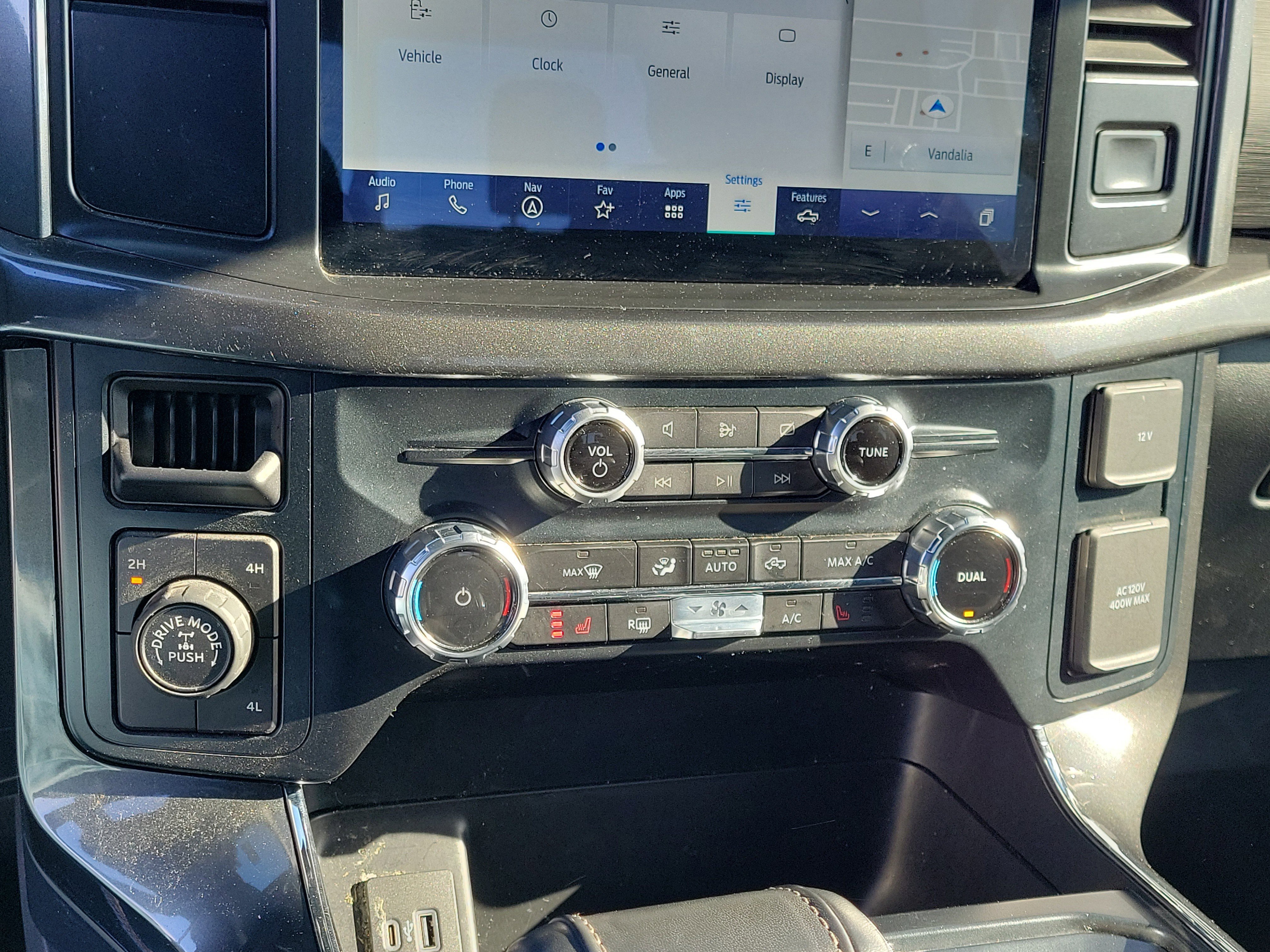 Used 2023 Ford F150 XLT w/ Equipment Group 302A High image 27