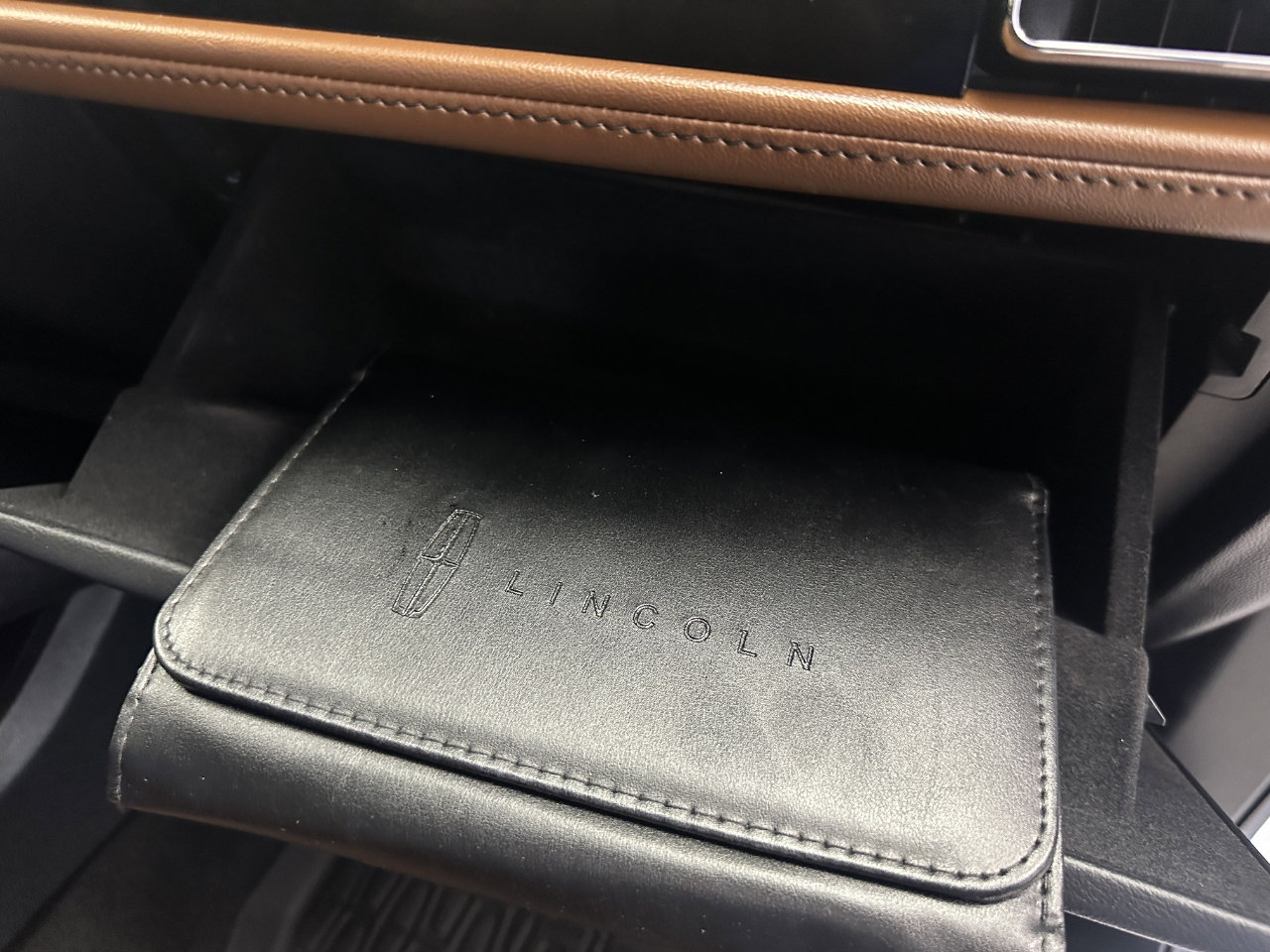 Used 2023 Lincoln Nautilus Reserve w/ Equipment Group 202A image 78