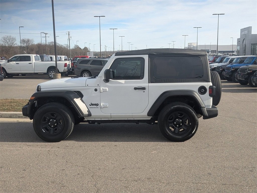 Used 2022 Jeep Wrangler Sport image 2