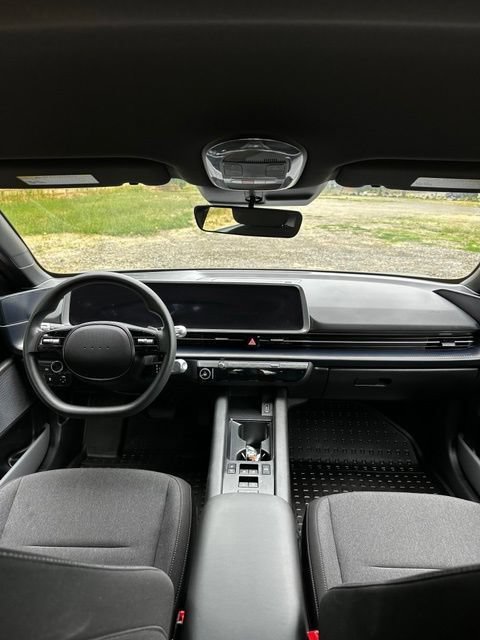 Certified 2025 Hyundai Ioniq 6 SE RWD image 25