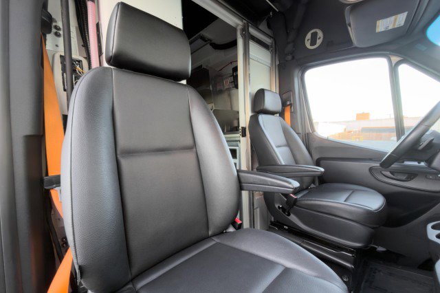 Used 2021 Mercedes-Benz Sprinter 4500 w/ Parking Package image 18