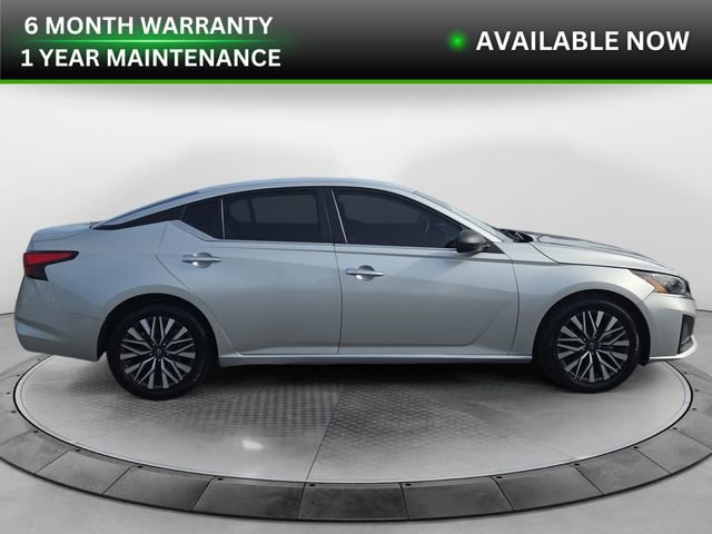 Used 2024 Nissan Altima 2.5 SV image 6