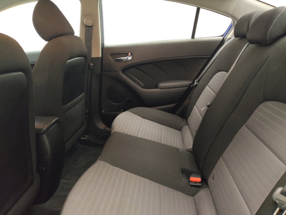 Used 2018 Kia Forte S FWD image 18