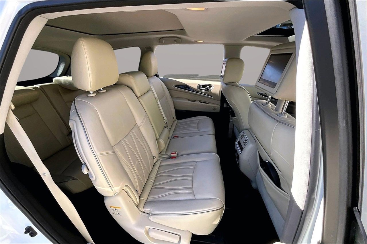 Used 2017 INFINITI QX60 Luxe w/ Deluxe Technology Package image 25