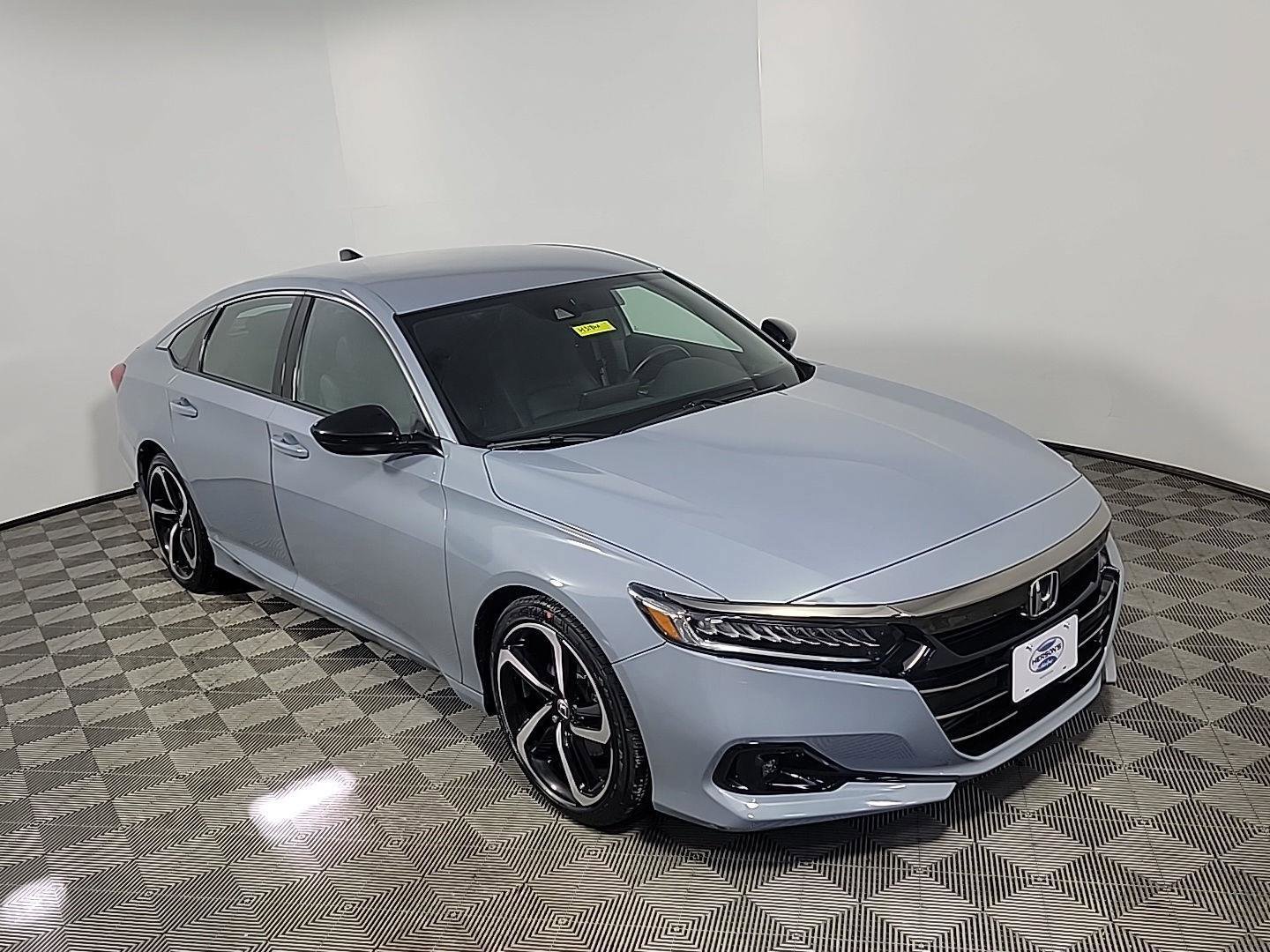 Certified 2022 Honda Accord Sport image 2