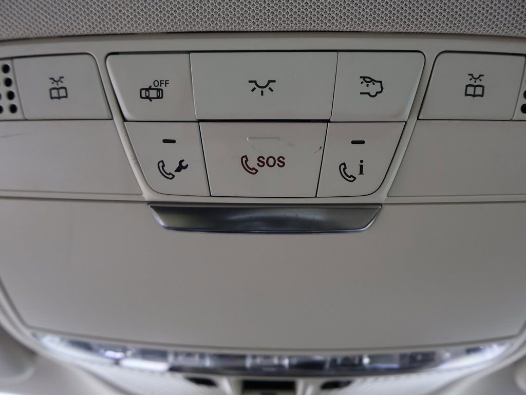 Used 2017 Mercedes-Benz GLC 300 4MATIC image 7