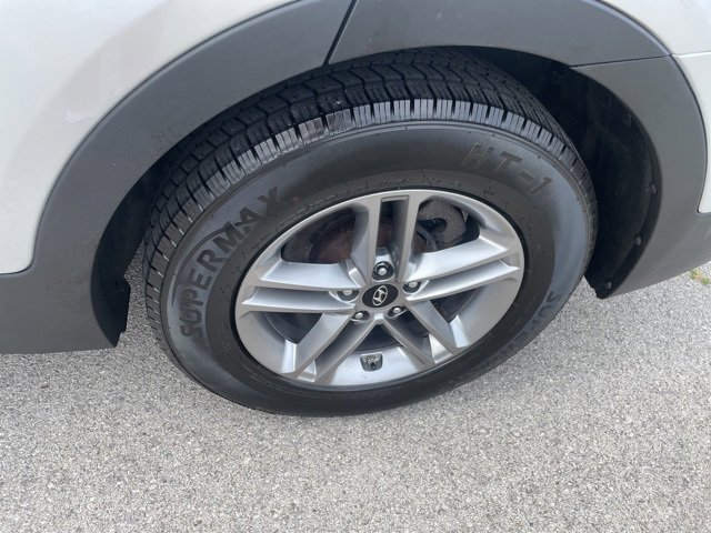 Used 2018 Hyundai Santa Fe Sport image 16