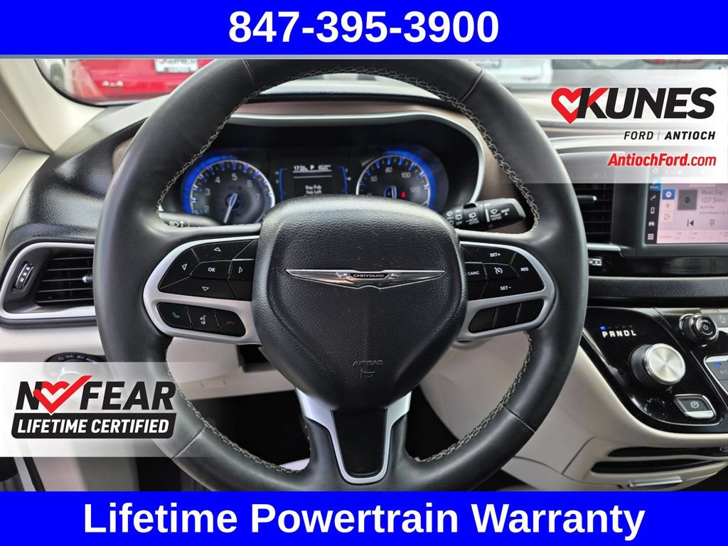 Used 2023 Chrysler Voyager LX FWD image 47