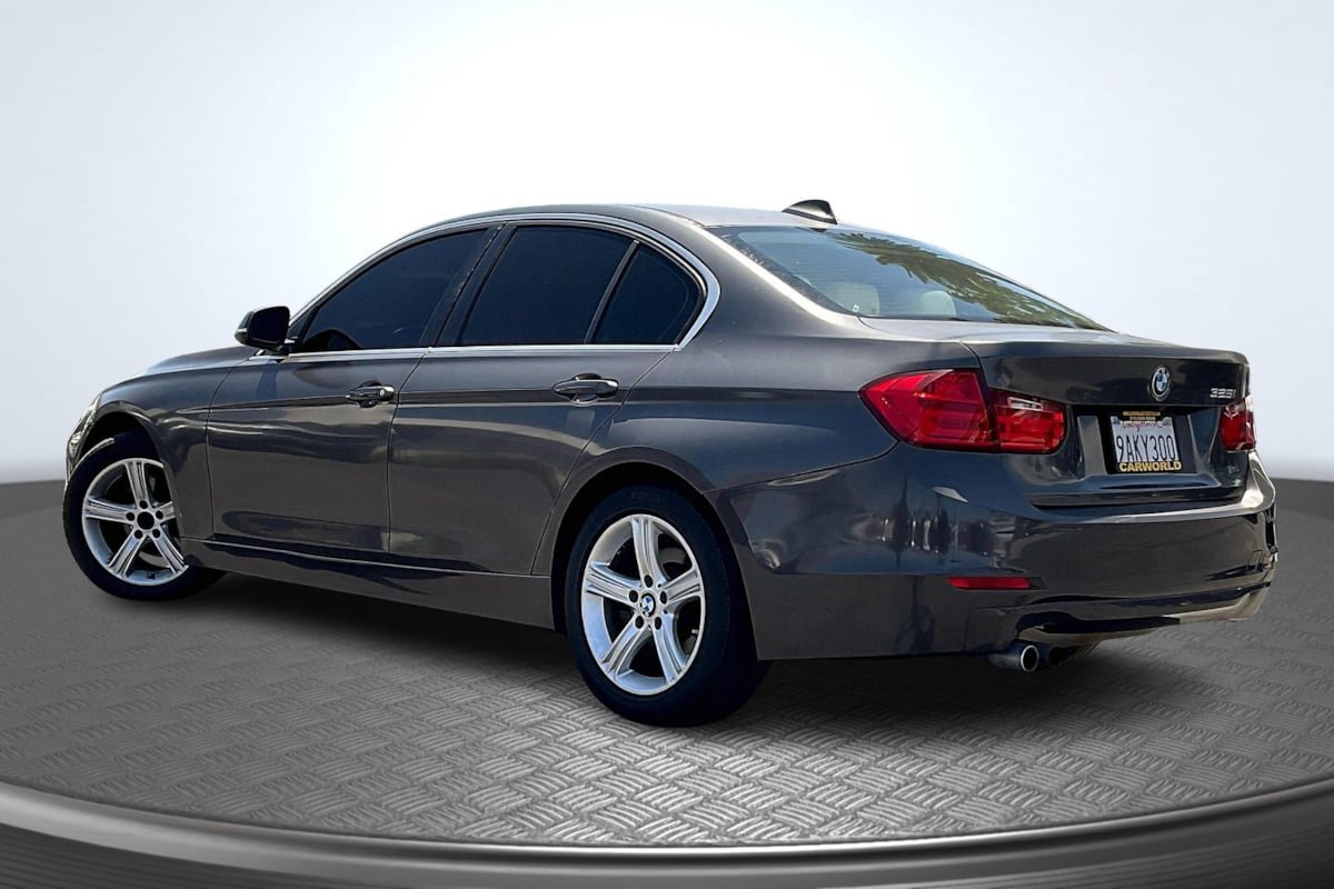 Used 2015 BMW 328i Sedan RWD image 2