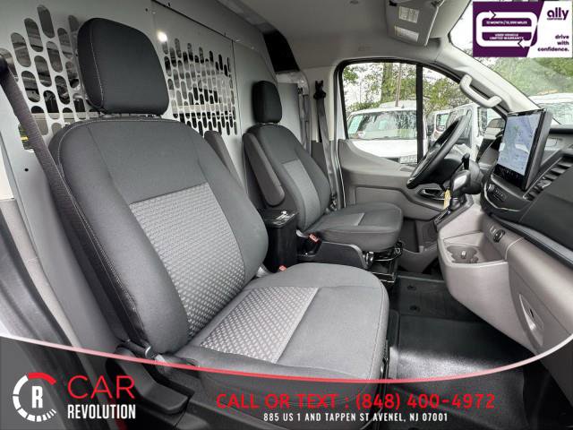 Used 2023 Ford Transit 250 Low Roof RWD image 44