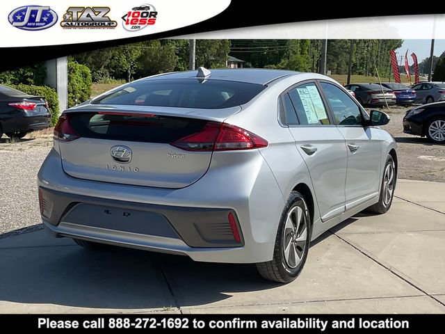 Used 2022 Hyundai Ioniq SE FWD image 7