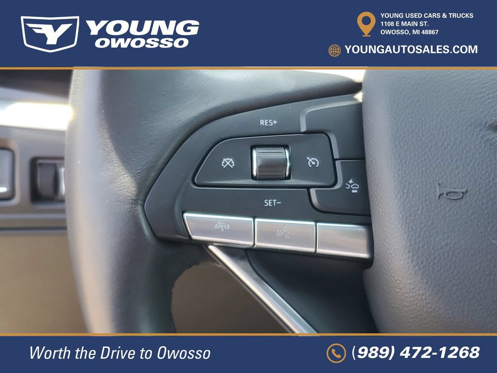 Certified 2025 Cadillac XT6 Luxury AWD/4WD image 14