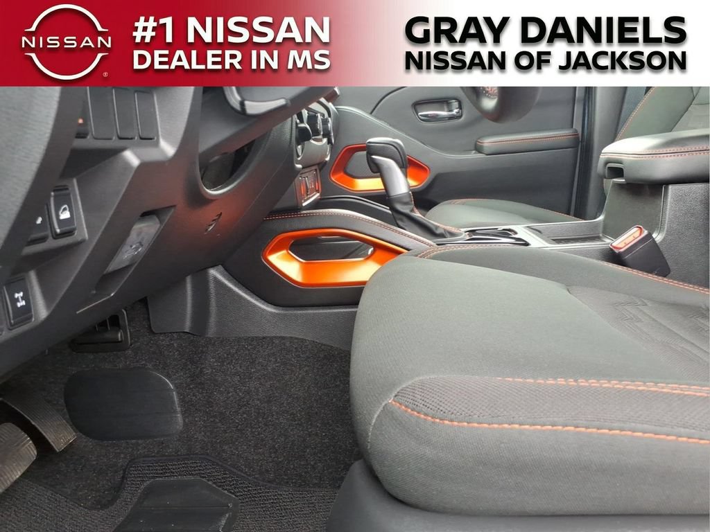 Certified 2025 Nissan Frontier PRO-4X AWD/4WD image 19